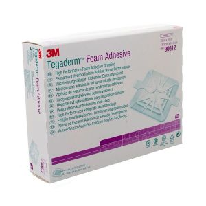 TEGADERM FOAM ADHESIVE Pansement hydrocellulaire à bords adhésifs, stérile, très absorbant, carré, 14,30 cm x 14,30 cm (ref. 90612), bt 10