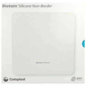 BIATAIN SILICONE NON BORDER Pansement hydrocellulaire micro-adhérent siliconé, technologie 3DFit, stérile, 17,5 cm x 17,5 cm (ref. 390271), bt 10