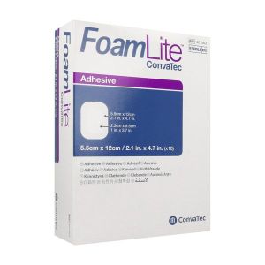 FOAM LITE Pansement hydrocellulaire à absorption moyenne, adhésif, stérile, 5,5 cm x 12 cm (ref. 421563), bt 10