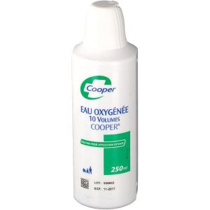 Eau Oxygenee 10 Volumes Cooper Solution Pour Application Locale 1 Flacon(S) Polyethylene De 250 Ml