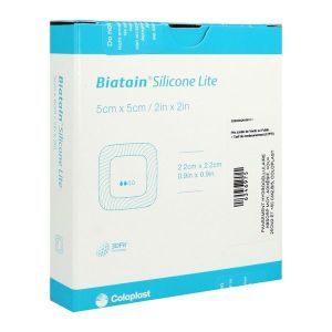 BIATAIN SILICONE LITE Pansement hydrocellulaire alvéolé, bord adhésif siliconé, fin, repositionnable, 5 cm x 5 cm (ref. 334520), bt 5